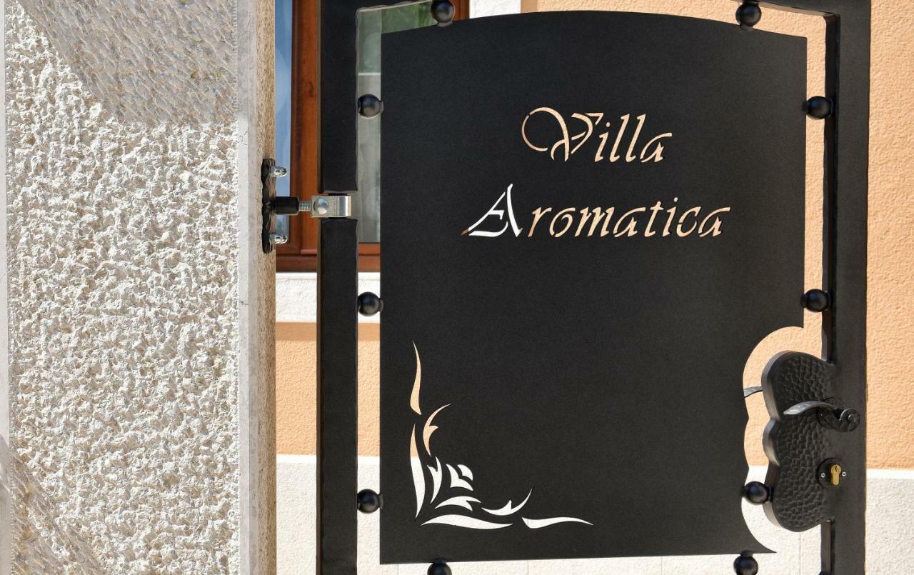 Villa Aromatica 비지나다 외부 사진